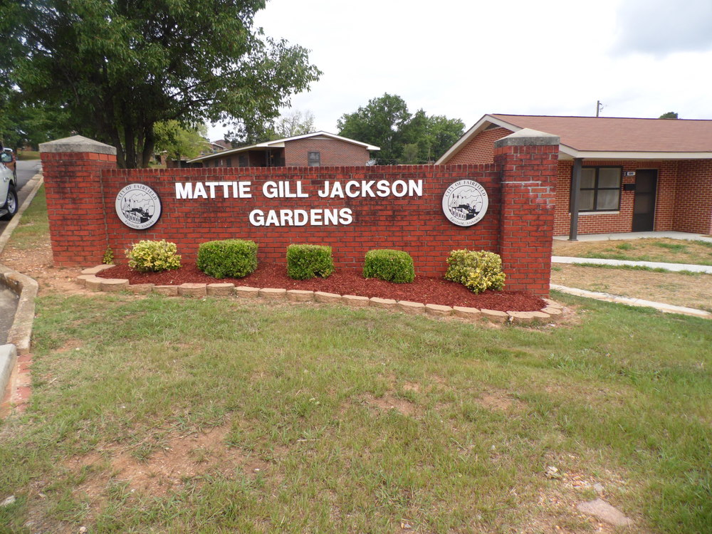 Mattie Gill Jackson Gardens entrance sign.